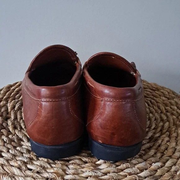 Allen‎ Edmonds Mens Nashua Brown Leather Tassel Loafers Black Rubber Soles S-12 Loafers & Slip-Ons